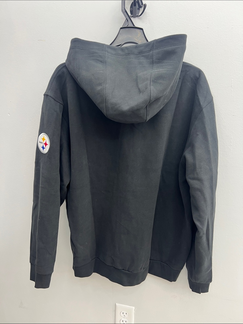 lululemon Men’s Black Hoodie with Yellow Steelers Lettering - Picture 6 of 6